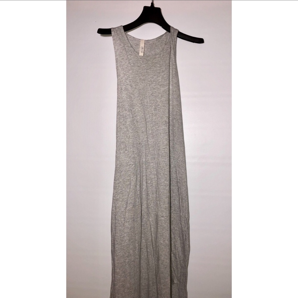 Comfortable grey maxi dress !!